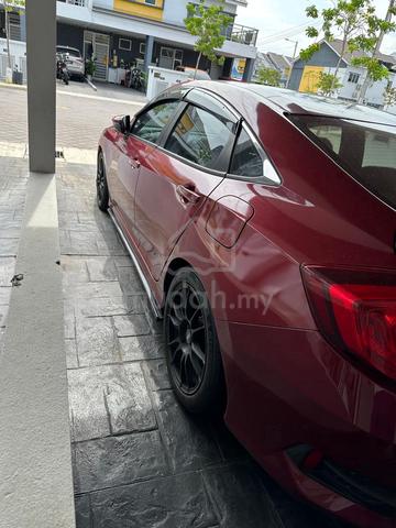 2016 Honda CIVIC 1.5 TC (A) - 4
