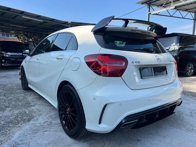2015 Mercedes Benz A250 2.0 AMG LINE (A) - 2