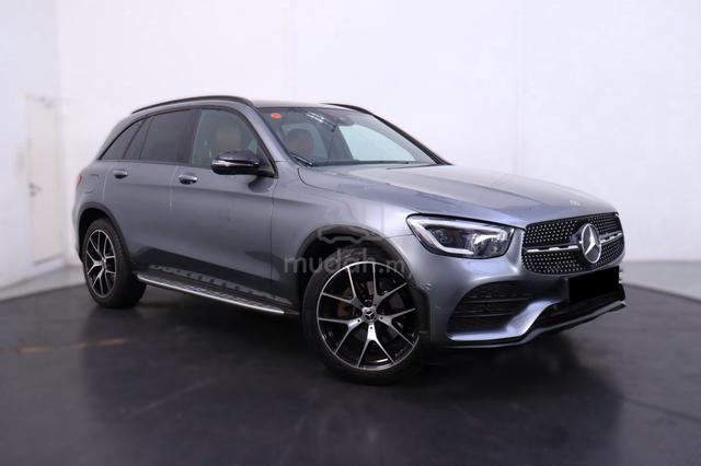 2021 Mercedes Benz GLC300 2.0 4MATIC AMG - 1