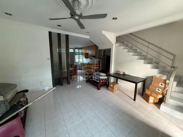 For Rent Desa Tebrau @ Double Storey House 1