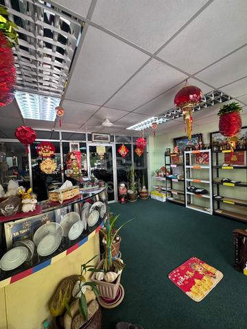 Selesa Jaya Single Storey Shop lot Full loan Tun Aminah nusa bestari 1