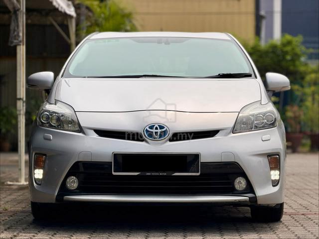 2012 Toyota PRIUS 1.8 LUXURY FULL SERVICE TOYOTA - 2