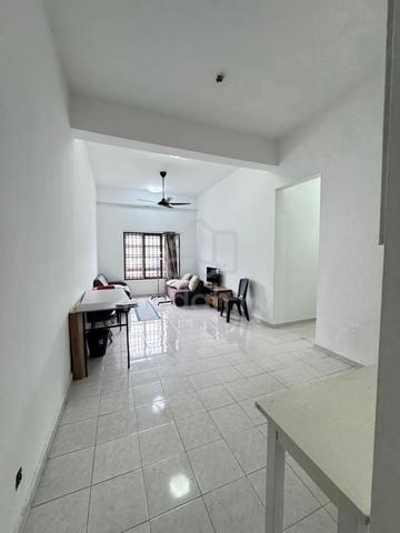 Idaman Senibong Apartment 1