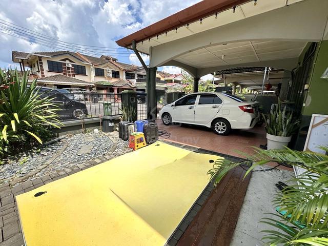 CORNER, Teres Setingkat, MATANG JAYA 1