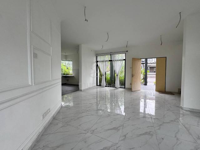 CORNER UNIT WITH EXTRA LAND🔥🔥Bungalow Saujana Utama 3 Sungai Buloh 1