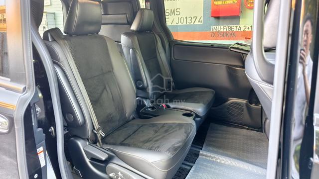 2021 Toyota VOXY 2.0 ZS KIRAMEKI III (A) - 5
