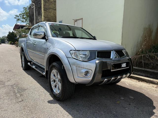 2012 Mitsubishi TRITON 2.5 VGT AUTO NO OFFROAD - 2