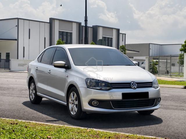 {2012}Volkswagen POLO 1.6 SEDAN (A) Good Condition - 1