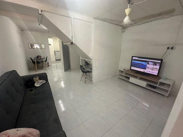 bilik sewa wanita taman cempaka 1