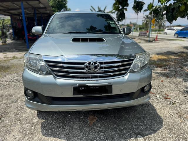 2014 Toyota FORTUNER 2.5 G (A) - 3