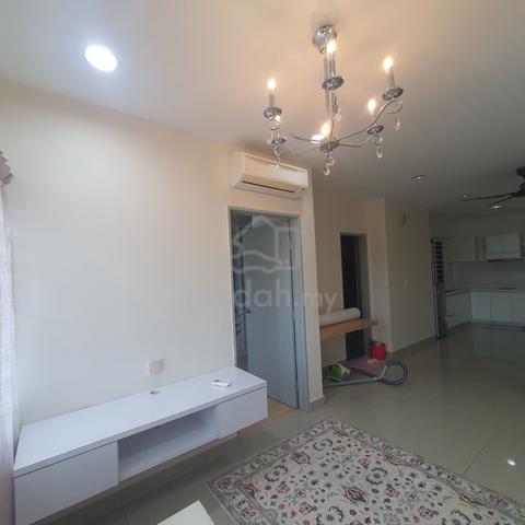 Partially Furnished Hedgeford 10 Residence 4