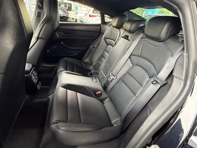 2023 Porsche TAYCAN 360View LED P/Roof P/Boot P/ST - 4