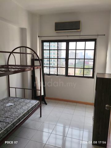 Fully Furnished Room For Rent in Kelana Jaya 1