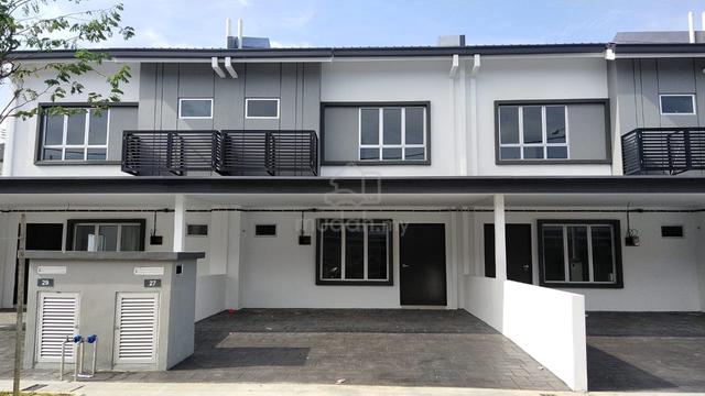 Ready to move in 1