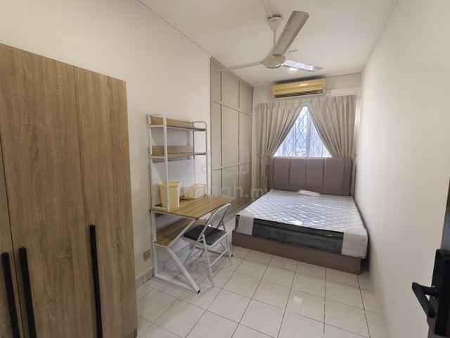 Puncak Damansara @ Jalan Teratai PJU 6, Bandar Utama 1