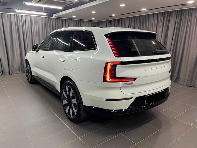 2025 Volvo EX90 ULTRA TWIN MOTOR PERFORMANCE MY25 - 4