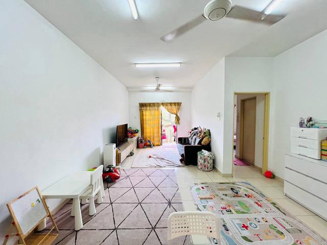 Sri Ixora Apartment 1