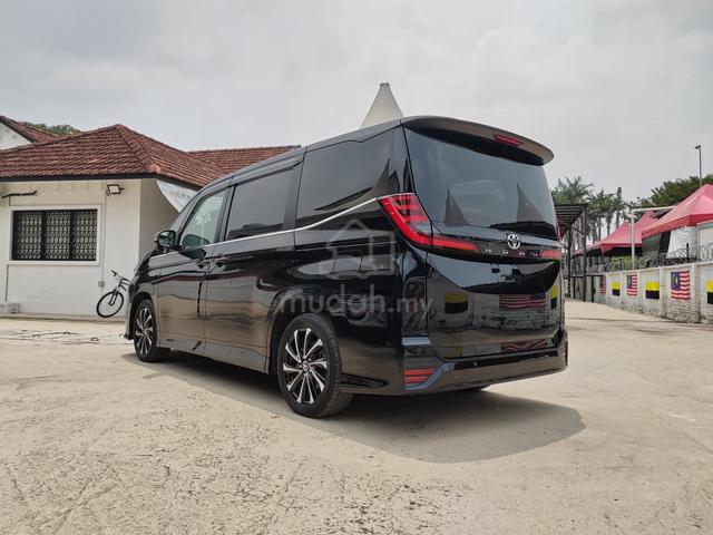 2022 Toyota NOAH 2.0 SZ (A) - 3