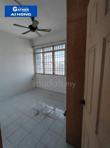 Desa Bayan Apartment 2
