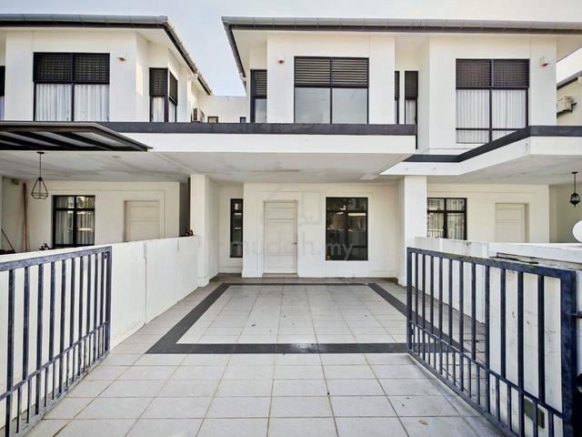 (TERMURAH)- 2 Storey Graham Garden @ Eco Grandeur, Puncak Alam 1