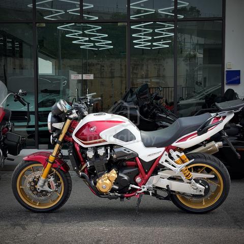 Honda CB1300 SF SP (Super Four) Unregistered - photo 7 of 9