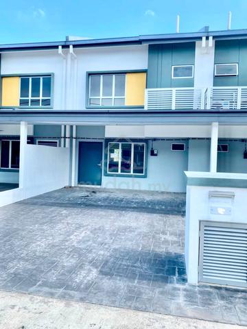 RUMAH BARU! 2 Storey Kita Mesra Cybersouth Dengkil TERMURAH GATED NICE 1
