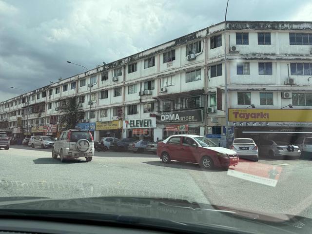 Pandan Cahaya, Bandar Baru Ampang, Selangor 1