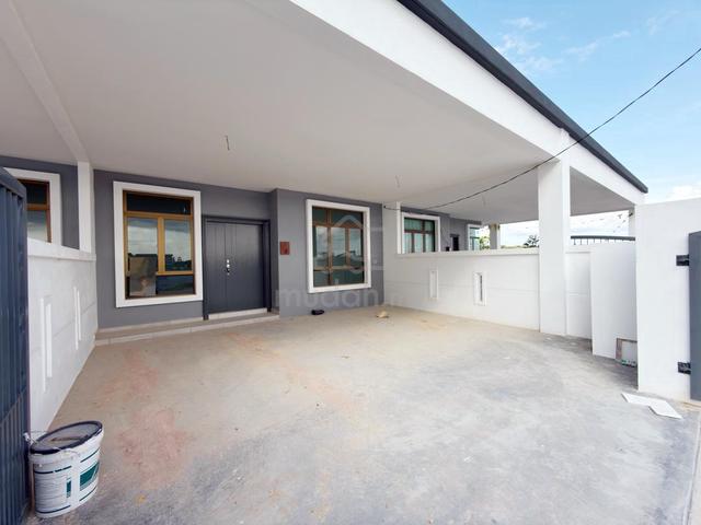 4 Bedroom Freehold Full Loan Single Storey 22x70sqft Merlimau Melaka 1