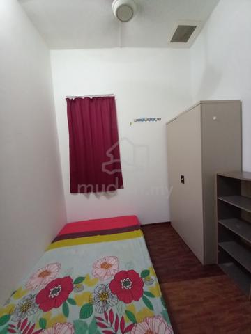 Room (Malay Male) at Lima Kedai, Gelang Patah, Johor. 5