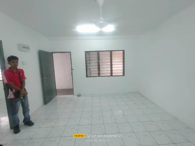 Pangsapuri Baiduri 2