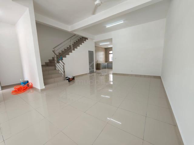 Pulai Bestari Skudai Double Storey House 4 Bed 4 Bath For Rent 1