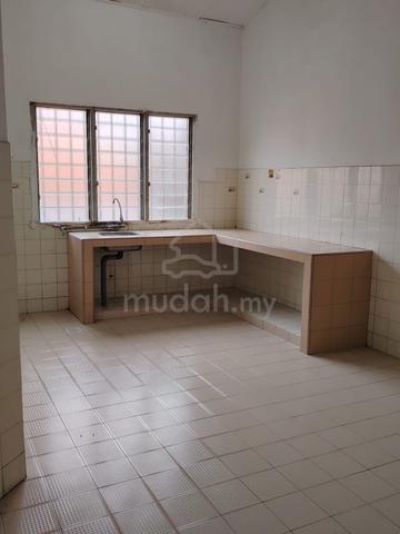 Vacant House Bukit Desa Single Storey Kepong Kuala Lumpur for rent 4