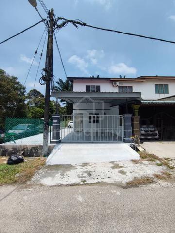 Corner Lot Double Storey House For Sale – Taman Machap Jaya 1