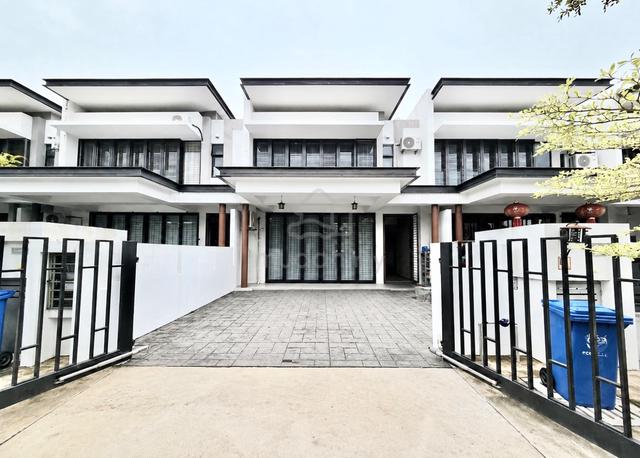 Facing Open 24x79 2 Storey Elmina Garden Ilham Residence Garinia Temu 1