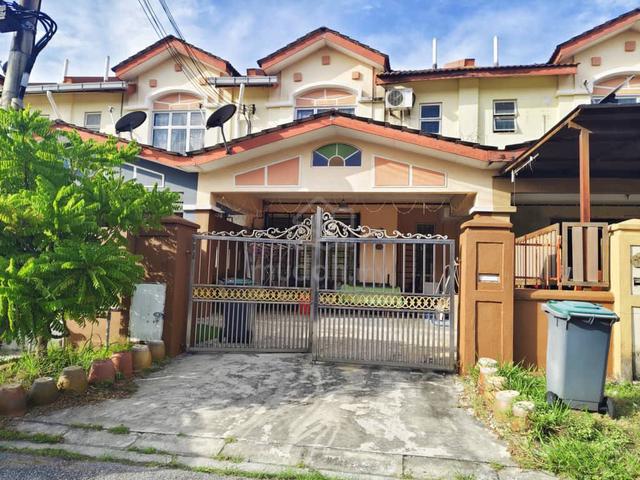 Taman Pulai Indah Iskandar Puteri Skudai - 4 Bedrooms - Below Market 1