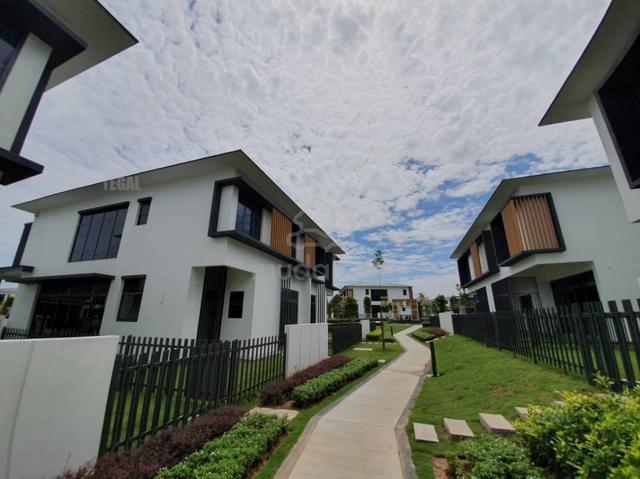 Eco Ardence, Aeres 2 Storey Semi D Private Residents Only Club House 1