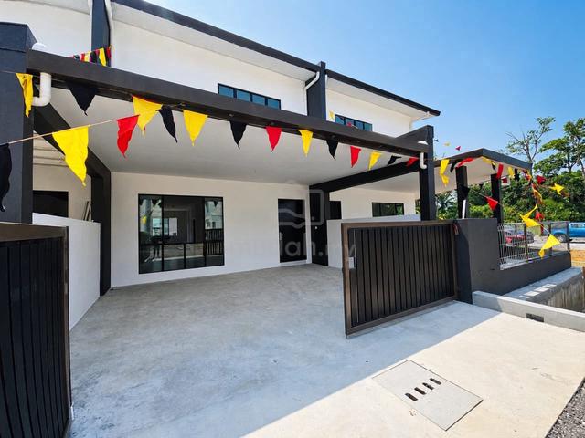 CHEAPEST RARE FIND DOUBLE STOREY BELOW RM600K at 11th Mile Kuching 1