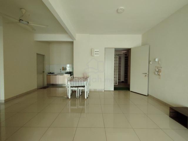 Royale Infinity 1