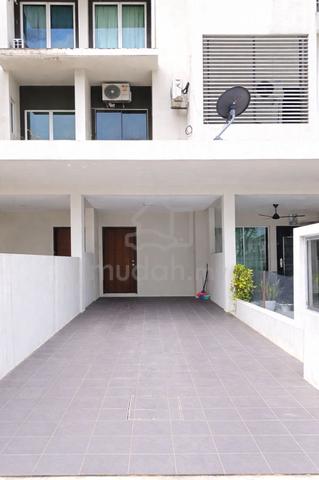 Townhouse @ Villa Raintree 1, Simpang Ampat Pulau Pinang 1