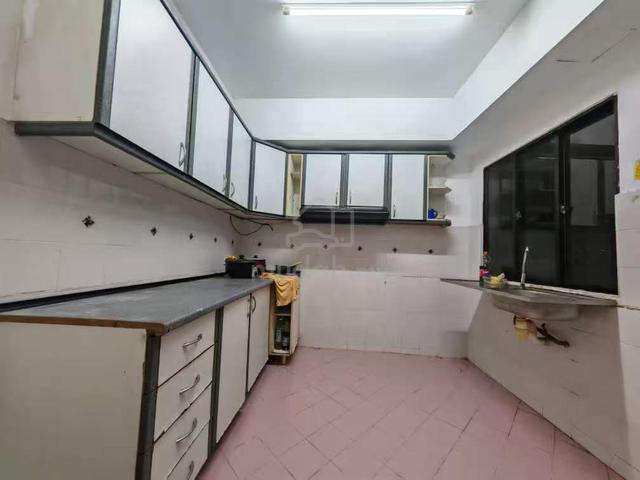 Seri Mutiara Apartments (Seri Alam) 1