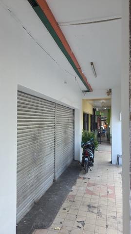Factory Rent Desa Serdang ,Serdang Jaya, Seri Kembangan, Selangor 1