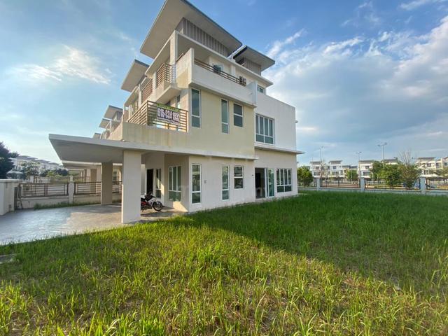 Corner 3 Sty Semi D Regency Parc Saujana Rawang Desa Mas Country Homes 1