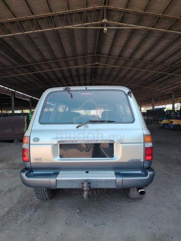 1995 Toyota LANDCRUISER (HDJ81) 4.2 (A) - 2