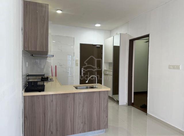 Centra Residences @ Nasa City 1