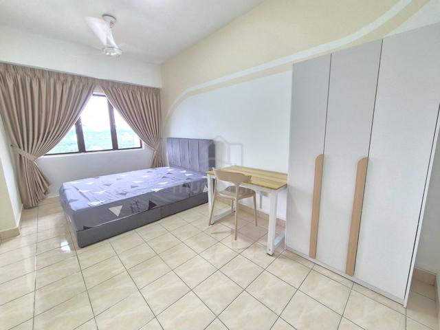Medium Female Room @ Vista Komanwel C Condo, Bukit Jalil 1