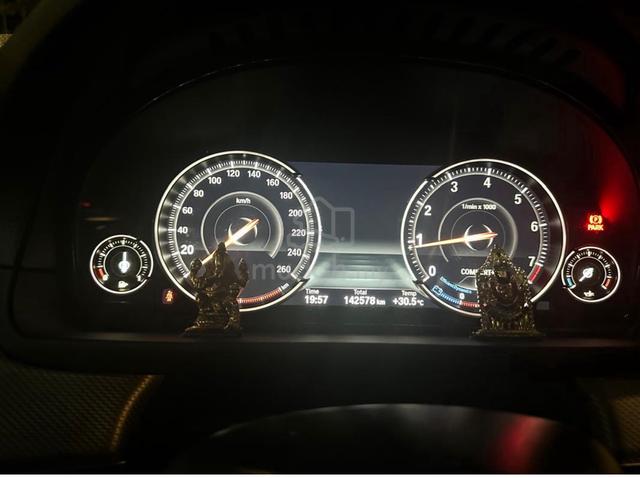 2016 Bmw 520i 2.0 M SPORT FACELIFT MY2016 (A) - 5
