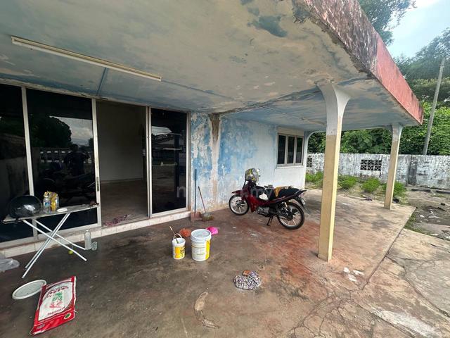 Lahat / 1 Storey Terrace Corner / 2,895 sqft / Full Loan + Cash Out! 1