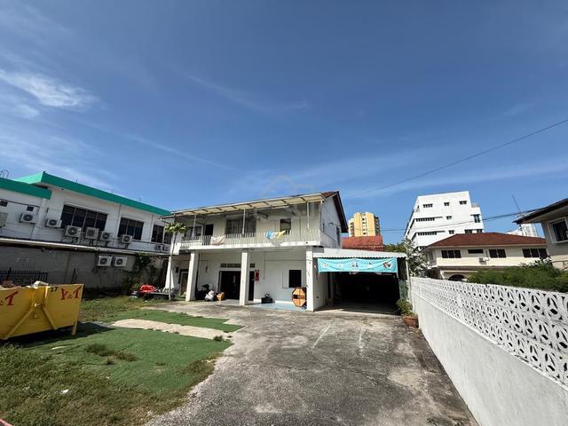 2 Storey Bungalow House Land7300sf Can office Use Pulau Tikus 1