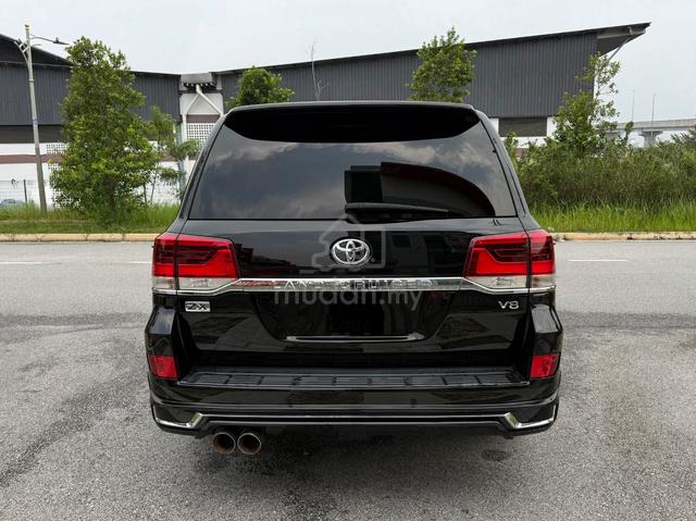 2017 TOYOTA LAND CRUISER Zx 4.6 URJ202 | SUNROOF - 4