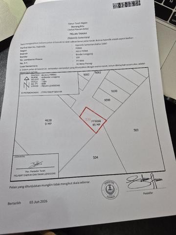 Rare non bumi commercial lot behind Lenggong Town 1